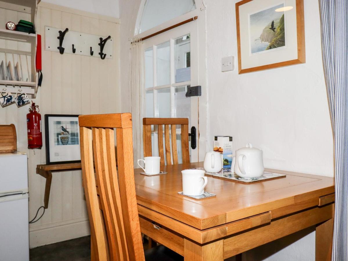 Destiny Cottage Boscastle Exteriör bild